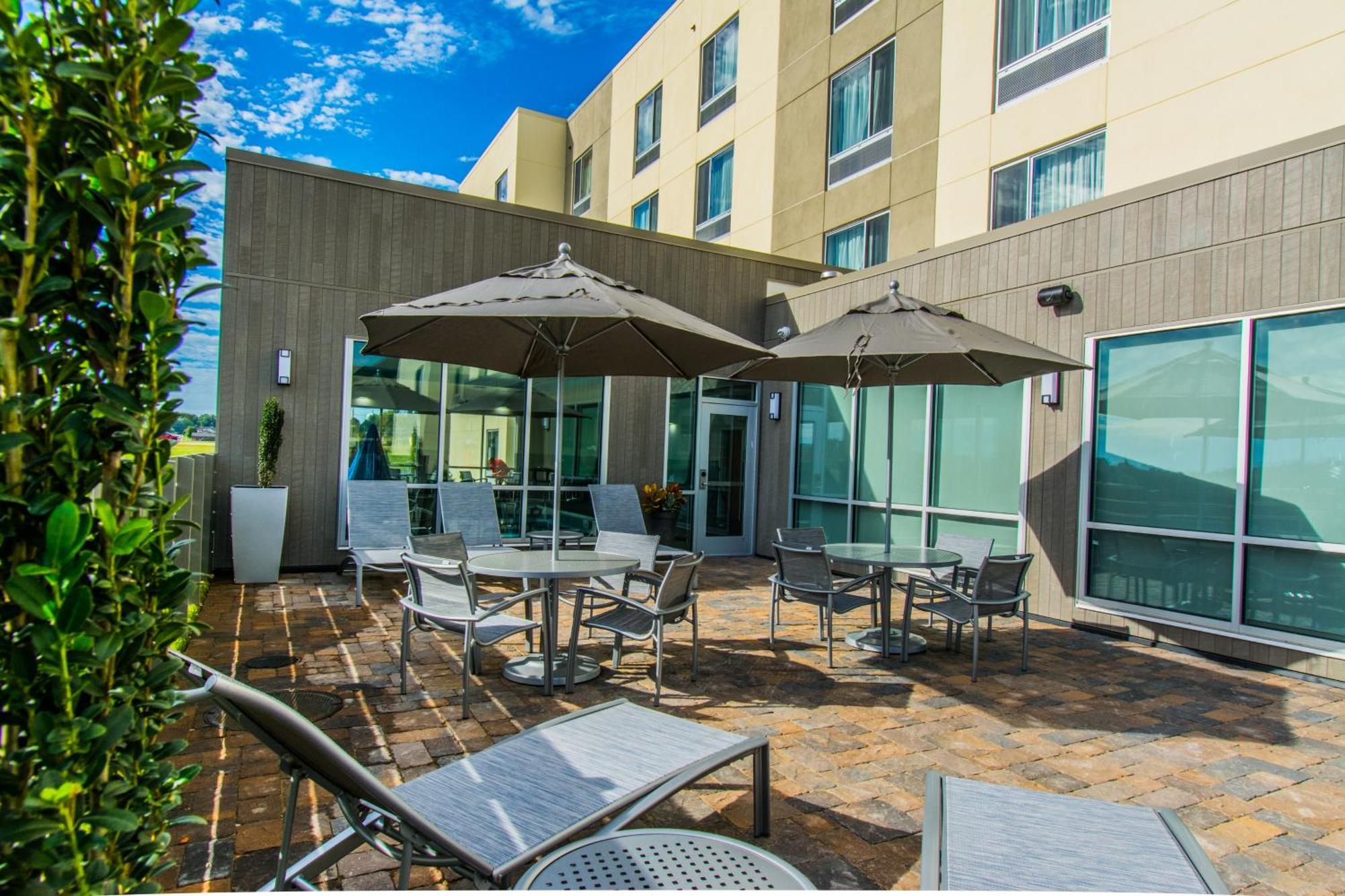 ทาวน์เพลซ สวีท อีแวนส์วิลล์ นิวเบิร์ก Hotel Newburgh ภายนอก รูปภาพ